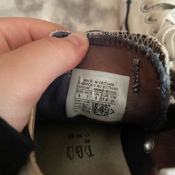 converse - Picture 6 of 6